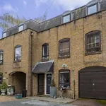 Cosy Two Bedroom Apartment In Islington