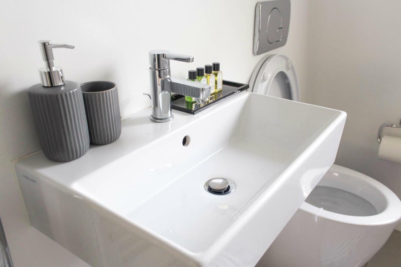 Cosy Two Bedroom In Islington * Londra